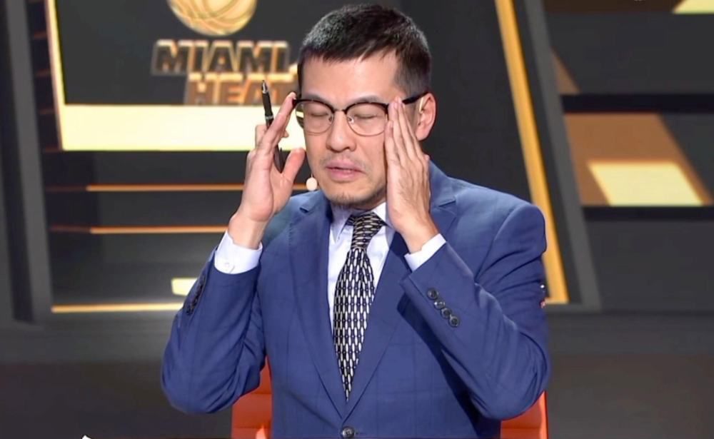 公车地铁痴汉h侵犯